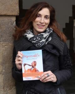 Correctora de ensayo y biografía